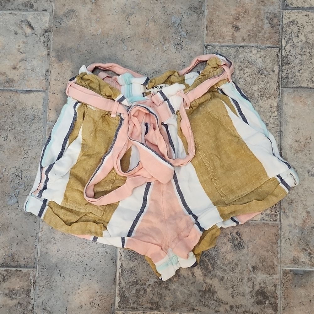NWOT, Rip Curl • High Waisted Striped Belted Shorts, Size Small